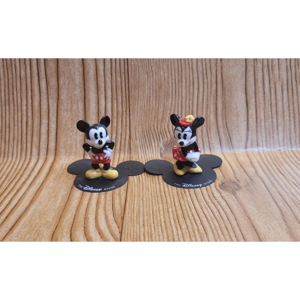 Ceramic Mickey & Minnie Mouse figures The Disney Store 2 inch collectibles fan